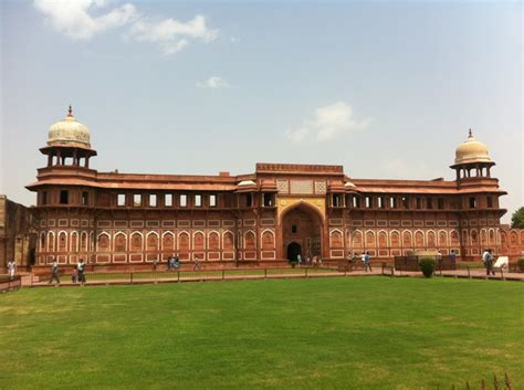 Agra Fort Agra India Location Facts History And All About Agra