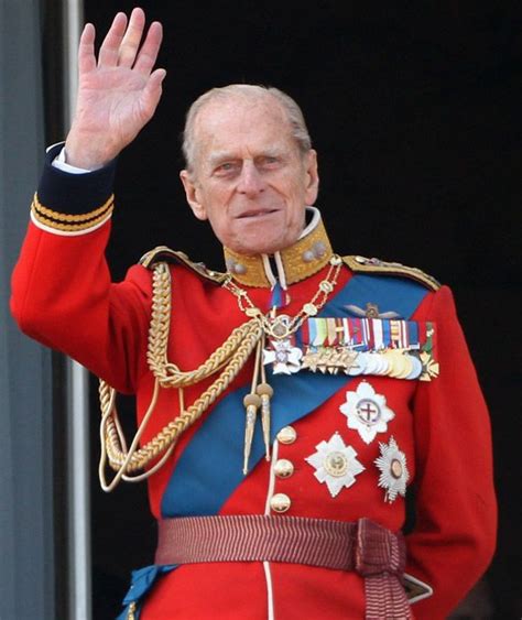 19.02.2020 · prince philip's health has caused concern following one royal expert as she believes queen elizabeth ii's could face her 'annus horribilis' again in 03.11.2020 · prince philip refused to give in to the issues coming with age and deteriorating health, a royal biographer has revealed. Prince Philip in pictures in 2020 | Prince philip, Old ...