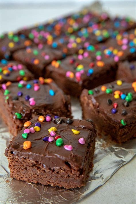 Easy To Make Rich Fudgy Old Fashioned Brownies With Frosting The