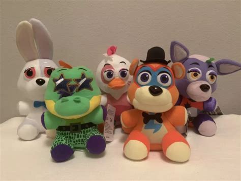 Five Nights At Freddys Security Breach Plush Set Of 5 Glamrock Vanny