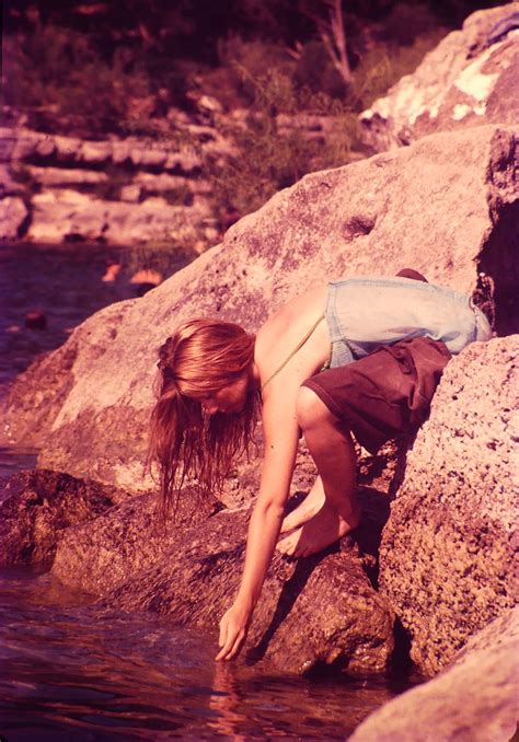 P1110586 Friend Dipping Her Hand In Water Hippie Hollow Flickr