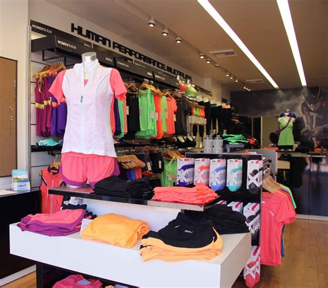 Because of the diverse nature of the retail industry, startup costs for retail stores can range from $2,000.00 to $100,000.00. 2XU opens second retail store, hires USA president ...