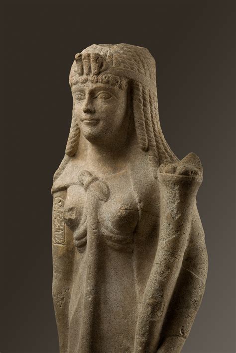 File Statue Of A Ptolemaic Queen Perhaps Cleopatra VII MET 89 2 660