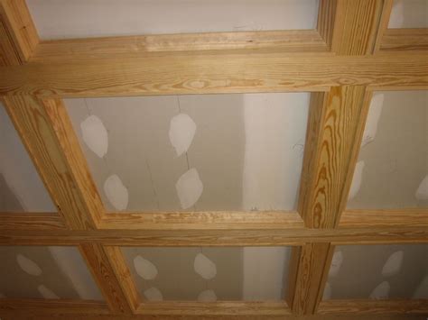 The beauty of any room is magnified many times over and provides a feeling of luxury and high end, without the high price traditionally associated with this elegant feature. coffered ceiling (2) | Family room, Ceiling beams, Decor