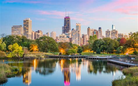📅 The Best Time To Visit Chicago In 2023