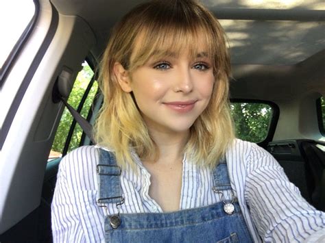 Shoulder length hair should be tagged with medium_hair. bangs | Tumblr | Bangs with medium hair, Short hair with ...