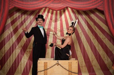 Stage Magician Hire Cabaret And After Dinner Shows For Special Events