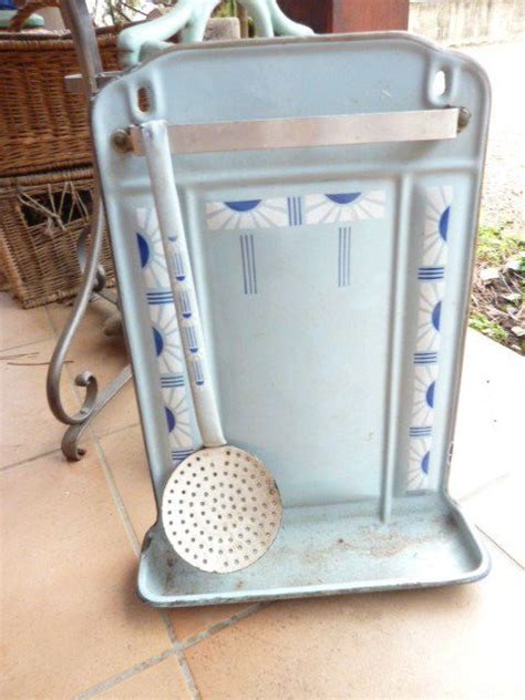 Prix en euro, tva légale incluse. ancien porte ustensile de cuisine en tôle émaillé ART DECO ...