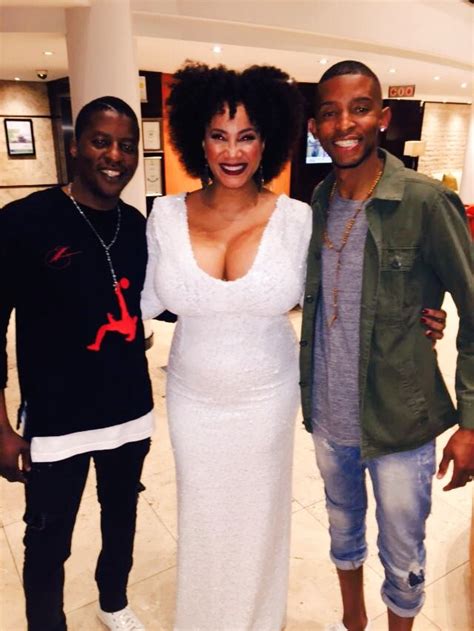 Join facebook to connect with sibusiso zuma and others you may know. Sibusiso Rhee Zuma on Twitter: "The 1st Lady of house ...