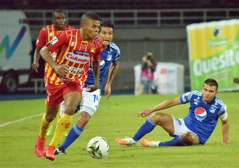 Después de oficiar como local en manizales y zipaquirá, el azul regresa la jornada dominical del fútbol colombiano inicia con el duelo entre millonarios y deportivo pereira, partido que marcará el regreso del cuadro embajador. Fecha 19: Deportivo Pereira vs Millonarios FC - Dimayor