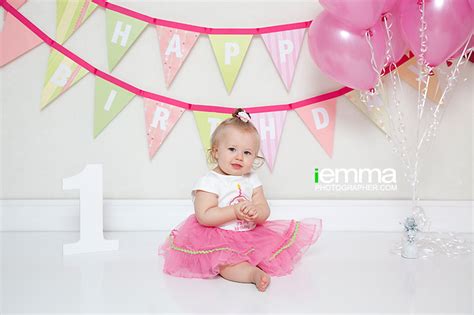 Facebook gives people the power to share and makes the world. DARIA'S 1st BIRTHDAY | {a baby year} | april 2012 | Emma ...