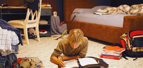How To Deal With Your Teenager Messy Room