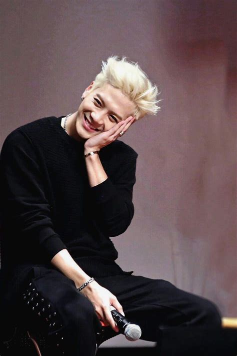 Jackson wang got7 aesthetic lockscreen wallpaper. Pin de xxZEROxx em Jackson Wang | Jackson wang, Jackson ...
