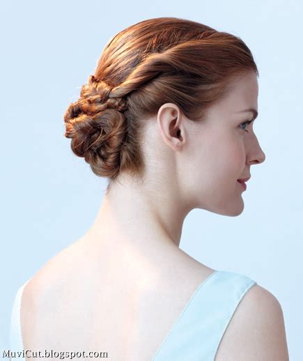 Love to wear braids but only know of one or two basic ways to do them? 10 Easy Hairstyles for School - MuviCut Hairstyles for Girls