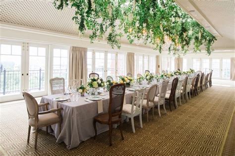 Planning a Small Wedding? Here Are 10 Real (Small) Weddings That Will