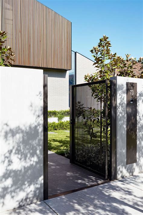 Travis Walton Architectures Caulfield Residence Is Designed To Around