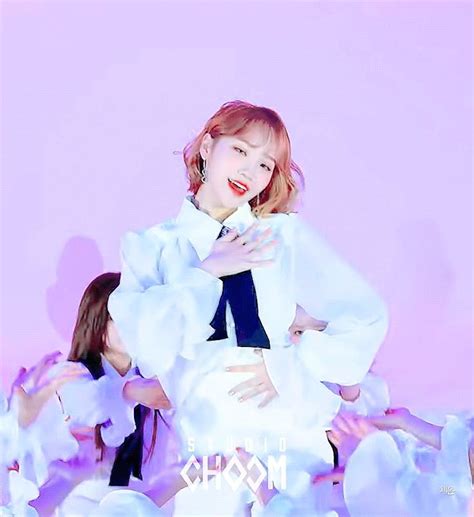채원 움짤/김채원 움짤/아이즈원 움짤/iz*one GIF/채원 GIF/아이즈원 ...