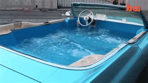 Hot Tub Jacuzzi Gif Find Share On Giphy