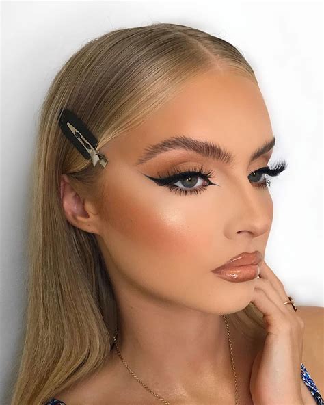 Abby Christopher On Instagram “winged ⚡️ Inspo Kvnluong Products