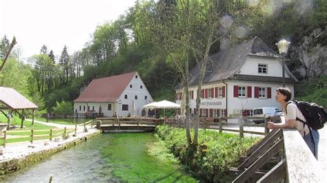 Das haus auf der alb in bad urach am nördlichen rand der schwäbischen alb wurde 1929/30 als kaufmannserholungsheim im stil der klassischen moderne errichtet. ScoobyDoo auf der Schwäbischen Alb - das Glastal 2013 ...