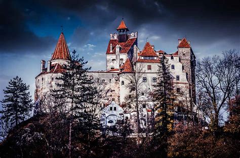 The 13 Most Haunted Castles In Europe Fritzguide