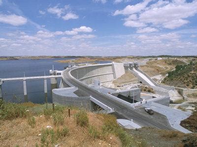 Find the perfect alqueva dam stock photos and editorial news pictures from getty images. 'Alqueva Dam, Portugal's Largest Dam, Near the Spanish ...