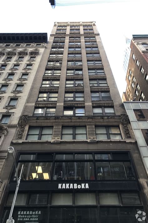 39 W 32nd St New York Ny 10001 Office For Lease Loopnet