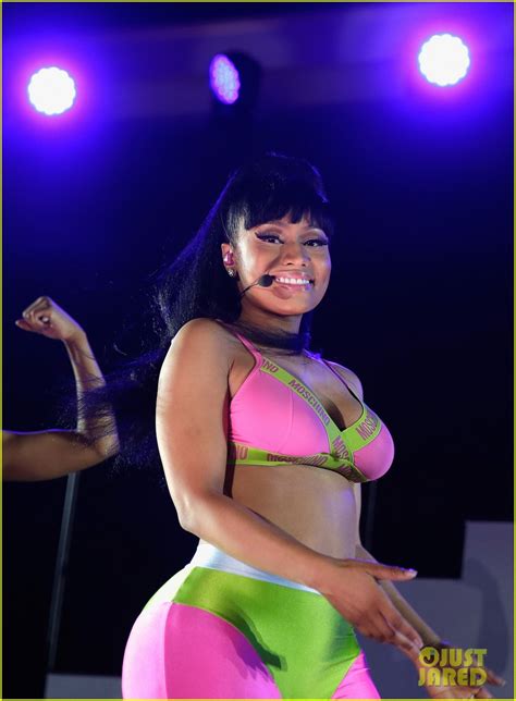 Nicki Minaj Shows Off Killer Curves In Neon Spandex Photo 3382357 Bebe Rexha David Guetta