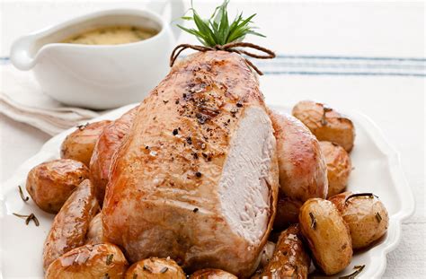 Add vermouth to pan juices in saucepan. Roast chicken with tarragon cream sauce | Tesco Real Food