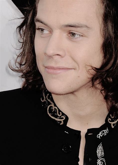 Pin By Sarah W On James Dean Daydream Look In His Eye Harry Styles Eyes Harry Styles Long