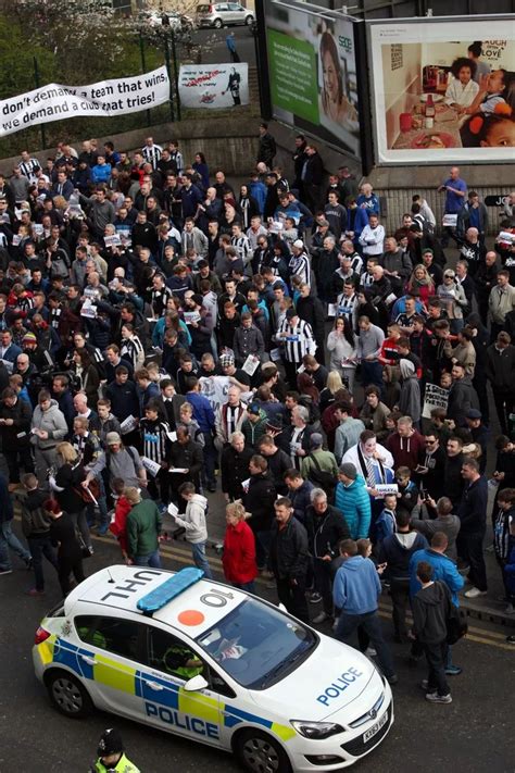 Newcastle United Fans Protest Against Owner Mike Ashley Chronicle Live