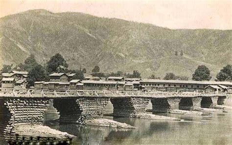 19 Old Pictures Of Kashmir That Will Show You How The Times Have Changed