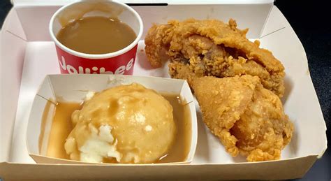 Great Eats Hawaii Jollibee Chicken