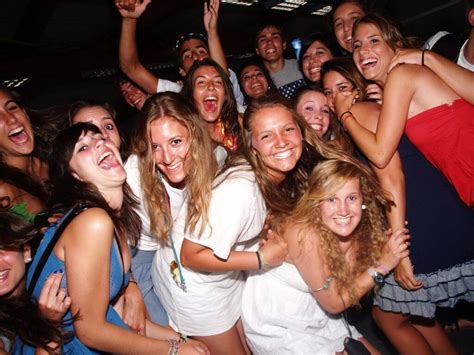 11 Happening College Dorm Party Ideas To Try In 2022