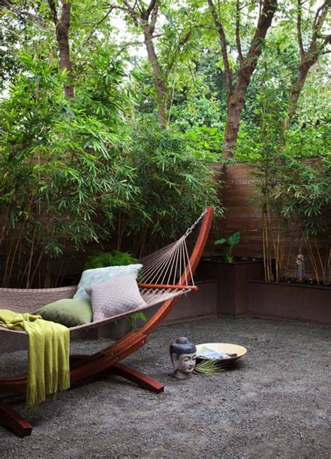 42 Outdoor Hammock Ideas For Backyard Relaxing Homemydesign