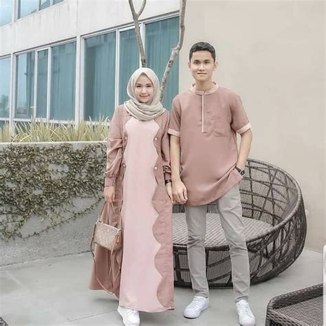 Katalog harga produk baju muslim & muslimah terlengkap februari 2021 di indonesia. Baju Gamis Muslim Couple Sudah Dapat Dua di lapak ROBIAN | Bukalapak