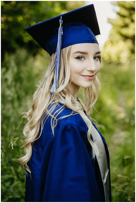 Paige Spring Graduation Portraits — Jasmine J Photography Portland