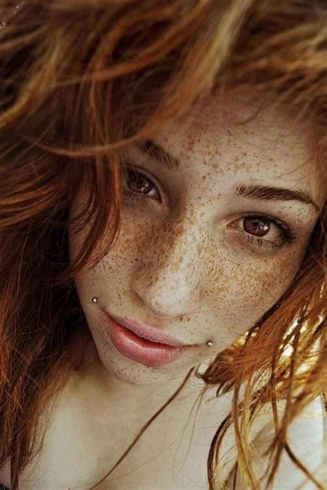 Such Freckles Much Beauty So Redhead Wow Beautiful Freckles Freckles Girl Freckles