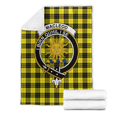 Scottish Macleod Clan Crest Tartan Blanket