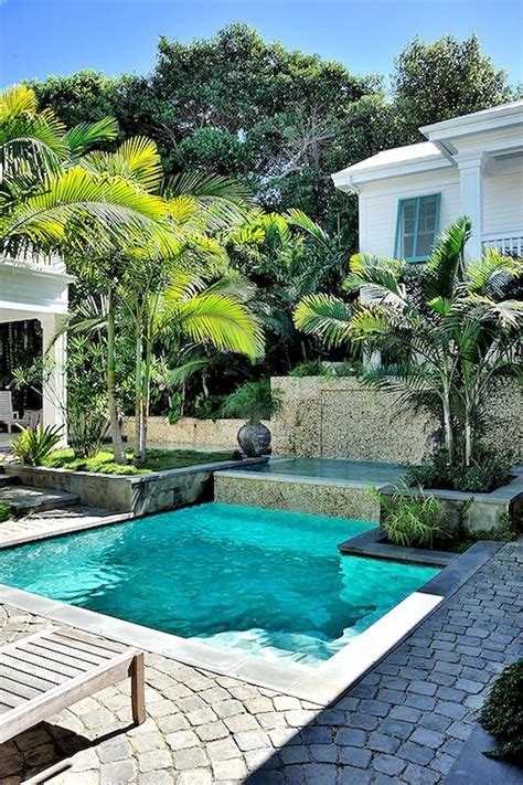 15 diy ideas to transform your sad backyard. Backyard Retreats: The Art of Turning Your Backyard into a ...