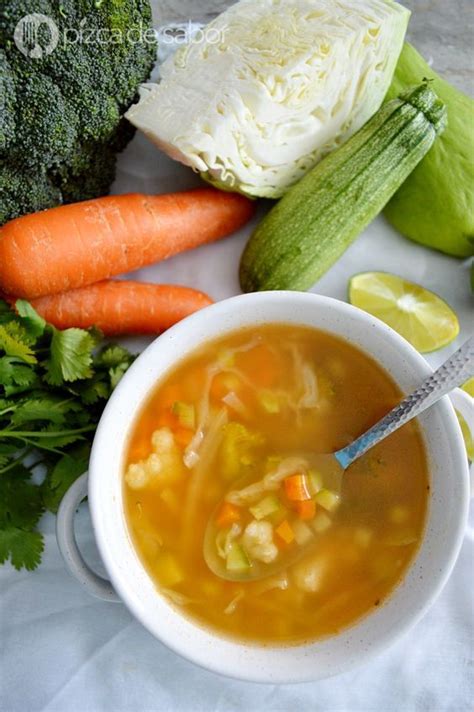 Disfruta de la mejor sopa de verduras Muy fácil de preparar saludable