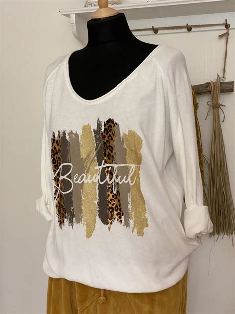 Dal '61 creiamo arte da indossare. landleben-jamalto - ITALY MODE Sweatshirt mit Goldprint ...
