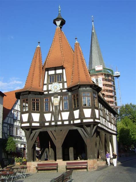 The englischer garten or the english garden, located in the heart of munich, bavaria, is named to signify the unique style of developing. Den Odenwald neu entdecken - Antje Vollmer