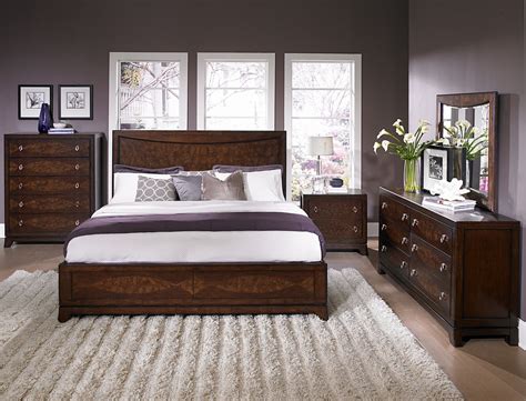 Instead, you should focus on blending all the elements of a room. Contemporary Bedroom Sets
