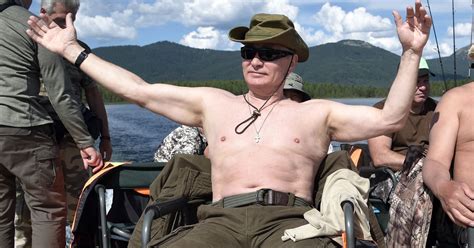 Vladimir Putin S Bare Chested Vacation Snap Becomes Summer S Best Meme Huffpost News
