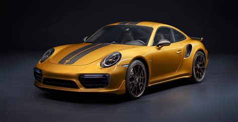 Tieši jūs izvēlaties, kuru no kameras pieciem leņķiem izmantot 911 turbo pieredzei: Porsche 911 Turbo S Exclusive Series is the most powerful ...