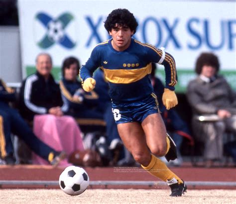 Instagram oficial del club atlético boca juniors. tphoto on Twitter: "Diego Maradona (Boca Juniors) in Japan ...