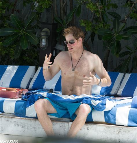 Single Prince Harry Parties Poolside In Miami Prince Harry Prince