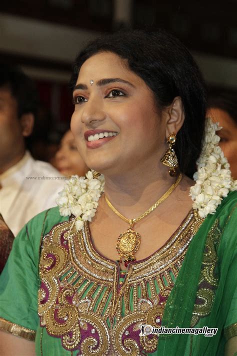 Praveena Actress Photos Stills Gallery