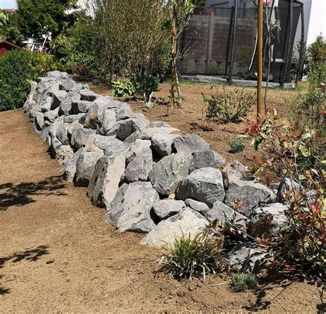🔥 highlight im garten 2021 🔥. Basalt Hangbefestigung in 2021 | Gartendekoration ...